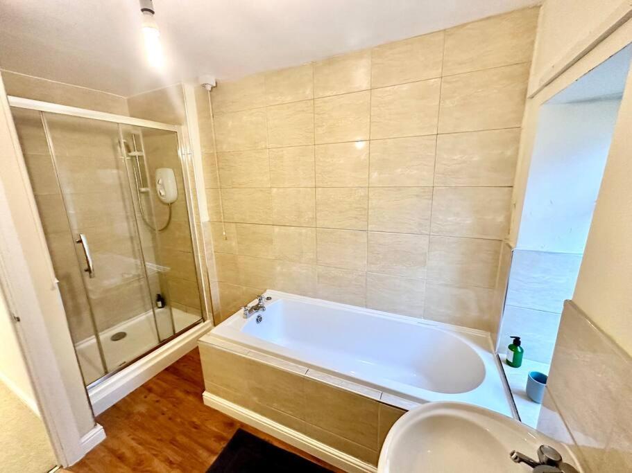 Cottage,Cinema Room,Log Burner Blaenavon ภายนอก รูปภาพ